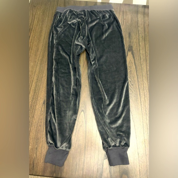 Secret Treasures Sleep Pants. Size Small 4-6 - Picture 4 of 4